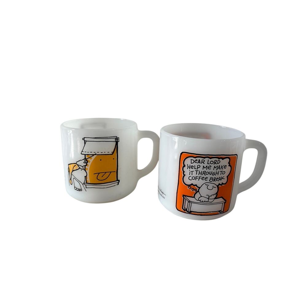 Vintage Ziggy Federal Glass Milk Glass Coffee Mugs 1972 1977 Set of 2
